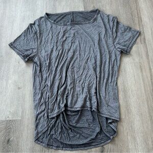 Lululemon hi-low Gray Women's Top size 6